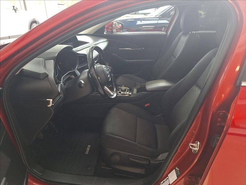 Mazda CX-30 2.0 e-Skyactiv-X186 GT Plus - fotka 3 z 14