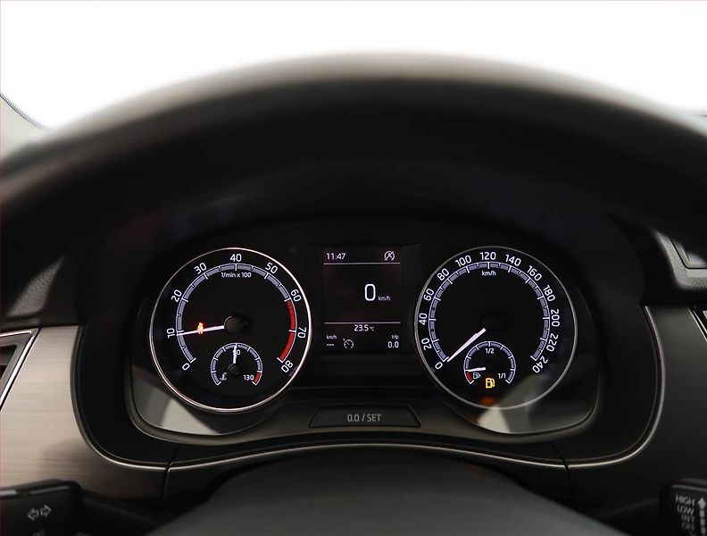 Škoda Fabia (2019) Style 1.0 TSI, Serv.kniha - fotka 11 z 23