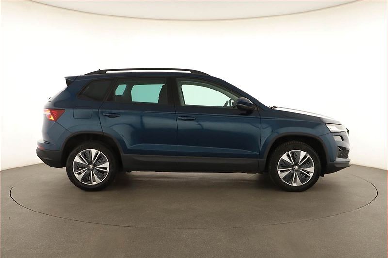 Škoda Karoq (2023) Style 1.5 TSI - fotka 6 z 14