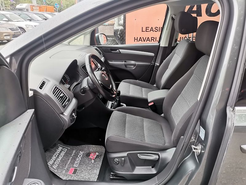 Volkswagen Sharan (2016) 1.4TSi 110kw LIFE 7míst - fotka 9 z 25