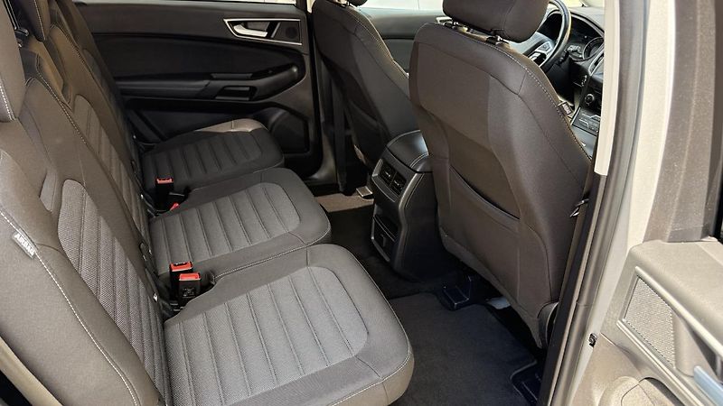 Ford S-MAX (2023) 2.5 HEV,HYBRID,REZERVOVÁNO - fotka 36 z 36