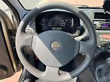 Fiat Panda 1.1 Active 125 180 km - náhled 21