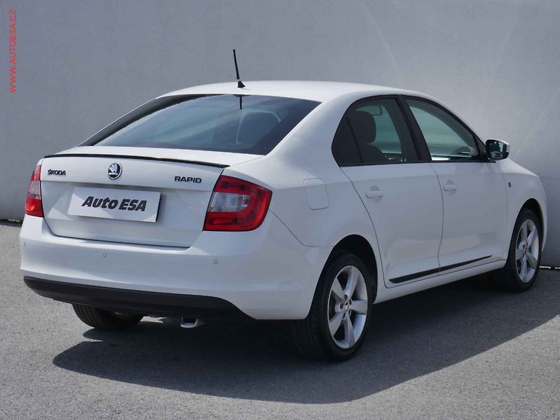 Škoda Rapid (2014) 1.6 TDi, ČR, AC - fotka 4 z 18