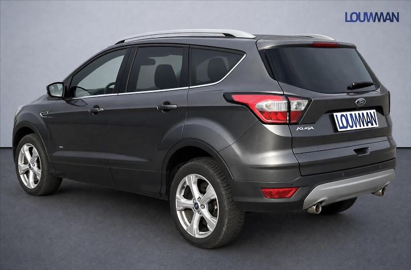Ford Kuga 2,0 TDCi Titanium 4x4 - fotka 14 z 16
