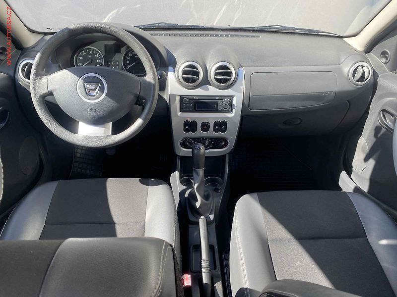 Dacia Sandero (2012) 1.6i, 2.maj, AC - fotka 8 z 15