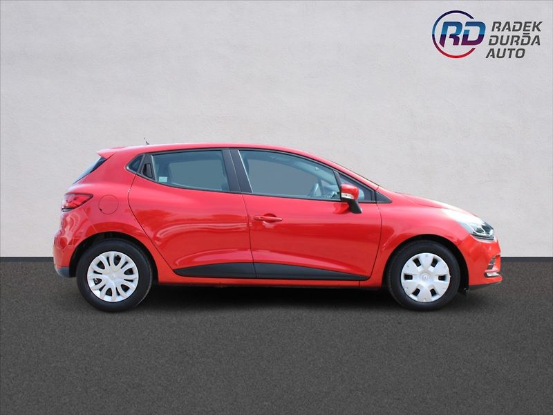 Renault Clio 0,9 TCe  ČR,1.MAJITEL,26TKM - fotka 4 z 25