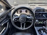 Jaguar XE 2,0 D180 R-Dynamic S AT DPH - náhled 16