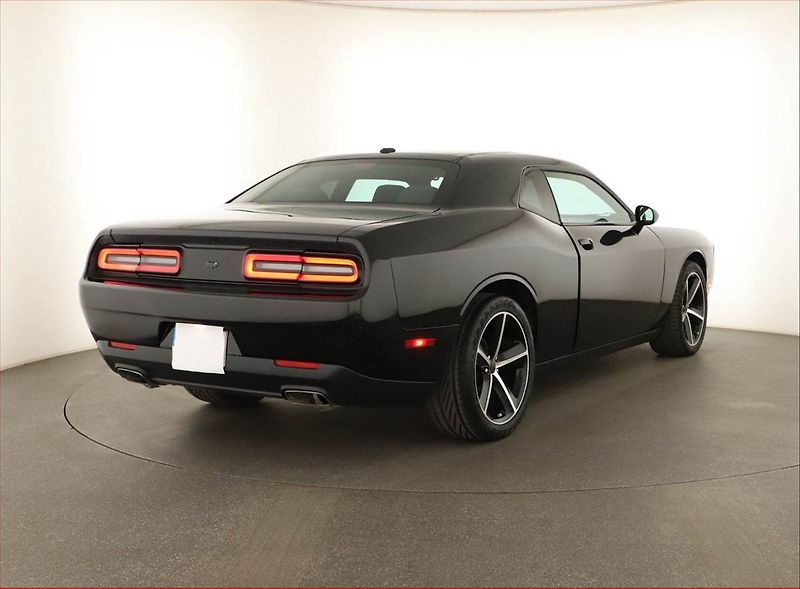 Dodge Challenger (2016) 3.6 V6 - fotka 5 z 15