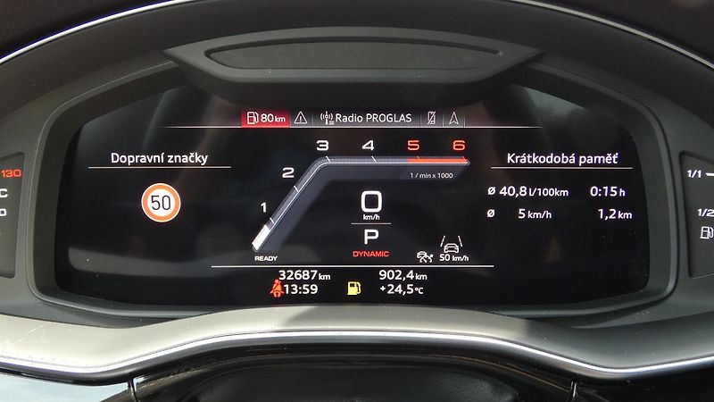 Audi Q8 50 TDi quattro Tiptronic - fotka 14 z 29