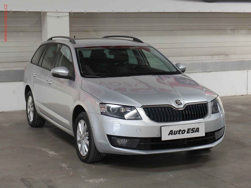 Škoda Octavia (2015) 1.6 TDi, DSG, navi - fotografie inzerátu