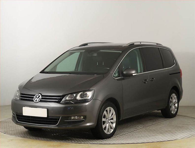 Volkswagen Sharan (2013) Highline 2.0 TDI, Automat - fotka 2 z 24