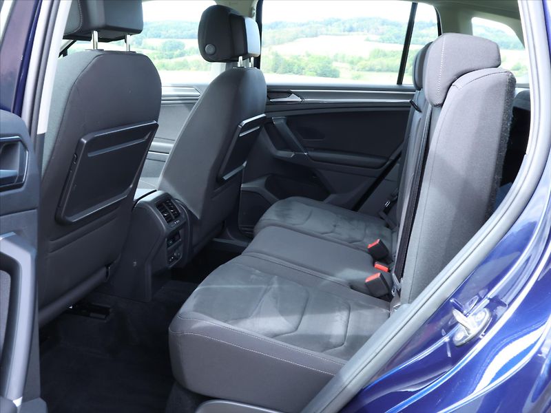 Volkswagen Tiguan 2,0 TDI 110kW 4M DSG Highline - fotka 15 z 32