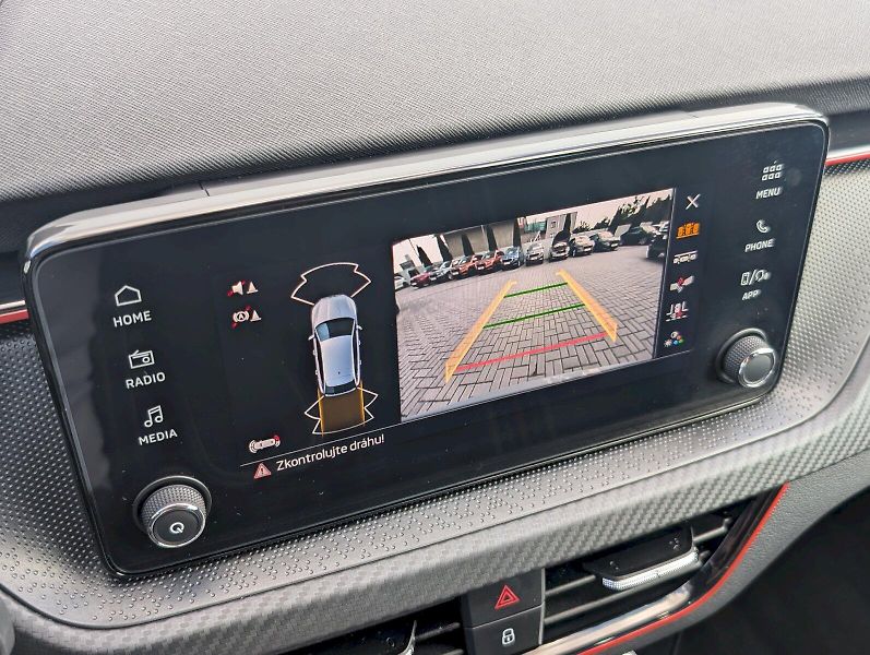 Škoda Scala (2025) 1,5 TSI / 110 kW Monte Carlo - fotka 19 z 30