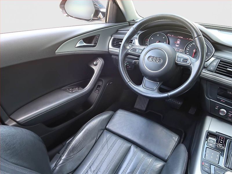 Audi A6 (2011) S line 3.0 TDI, Automat, Kůže - fotka 7 z 19