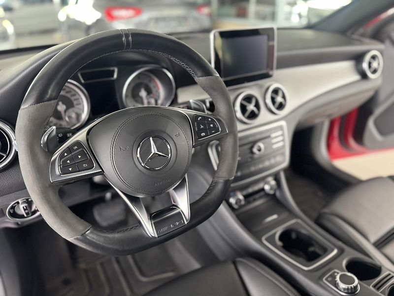 Mercedes-Benz CLA 220d AUT*130kW*REZERVACE! - fotka 10 z 33