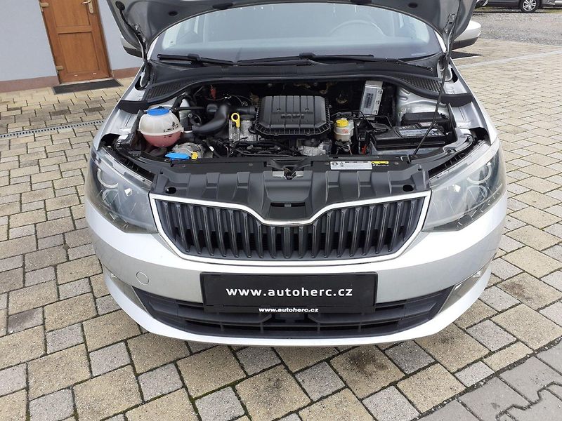 Škoda Fabia (2017) KOMBI 1.0 MPi ČR ZADÁNO ! - fotka 25 z 34