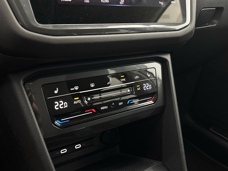 Volkswagen Tiguan Life DSG - fotka 19 z 30