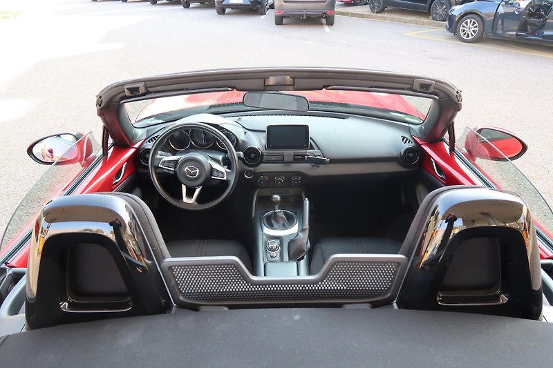 Mazda MX-5 1,5 G130 Centr-Line, kam.,temp - fotka 16 z 32