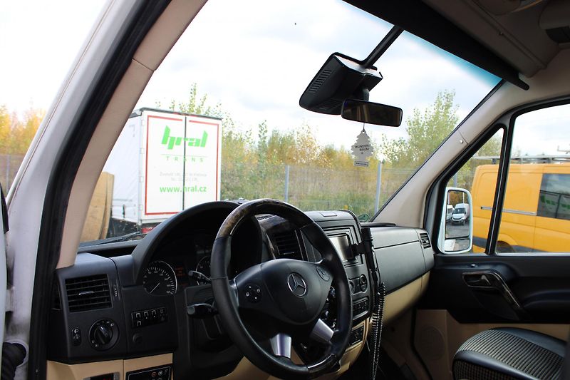 Mercedes-Benz Sprinter 519 CDI 21 Míst - fotka 14 z 28