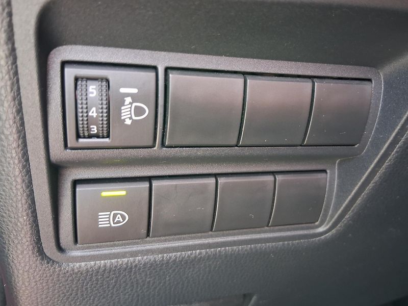 Toyota Yaris Cross STYLE 1.5 Hyb. 85 kW - fotka 22 z 25