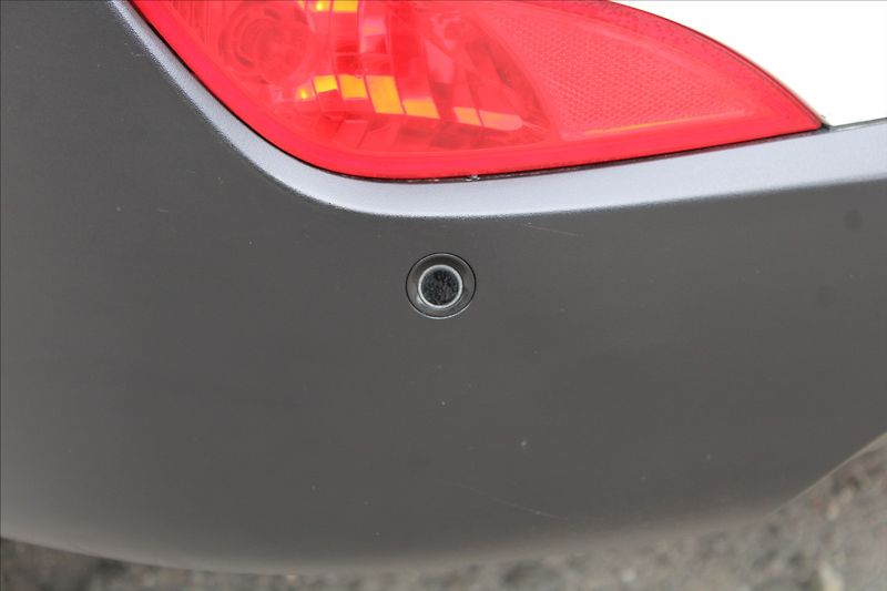 Hyundai ix35 1,6 i  ČR,TAŽNÉ,TRIKOLOR PLUS - fotka 25 z 27