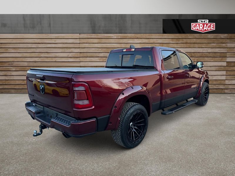 Dodge RAM (2019) +LARAMIE+LONGBED+HEMI+ - fotka 3 z 21