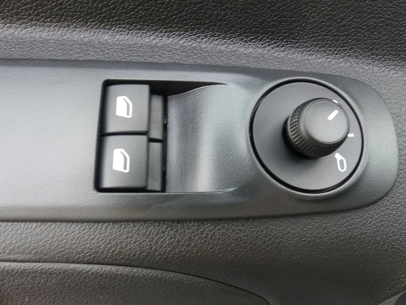 Citroën Berlingo (2026) TONIC PROFI Diesel 100k Manual - fotka 17 z 19