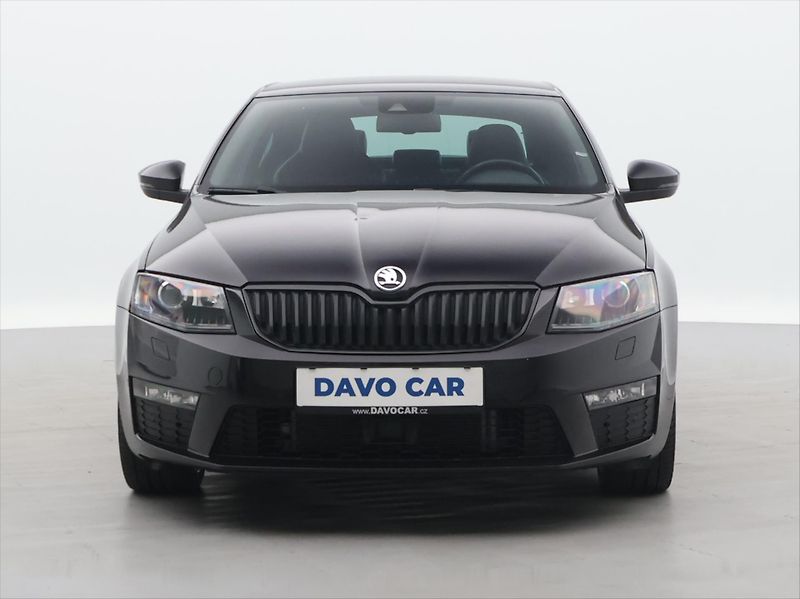 Škoda Octavia 2,0 TDI 135kW RS Xenon Navi - fotka 2 z 30