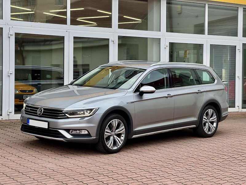 Volkswagen Passat (2018) Alltrack 2.0TDI 140kW - fotka 2 z 11
