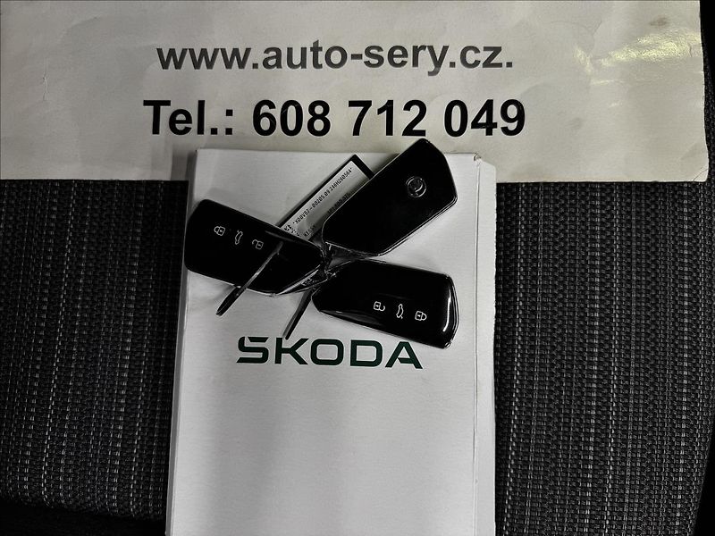 Škoda Superb 1.5TSI MHEV SELECT MATRIX LED - fotka 44 z 45