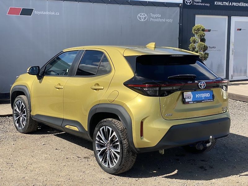 Toyota Yaris Cross 1.5HSD, ČR-1m, Executive, 4x4 - fotka 5 z 17