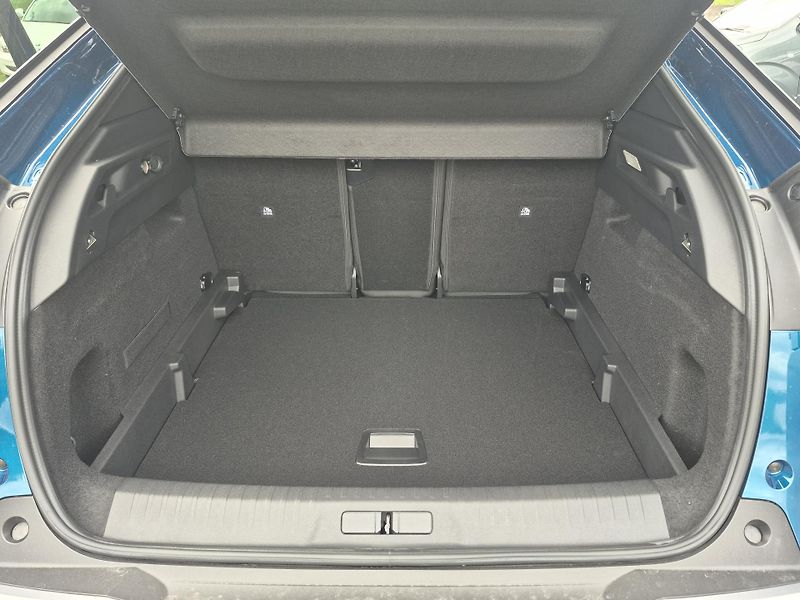 Peugeot 3008 (2026) ALLURE Hybrid 145 e-DCS6    - fotka 12 z 21