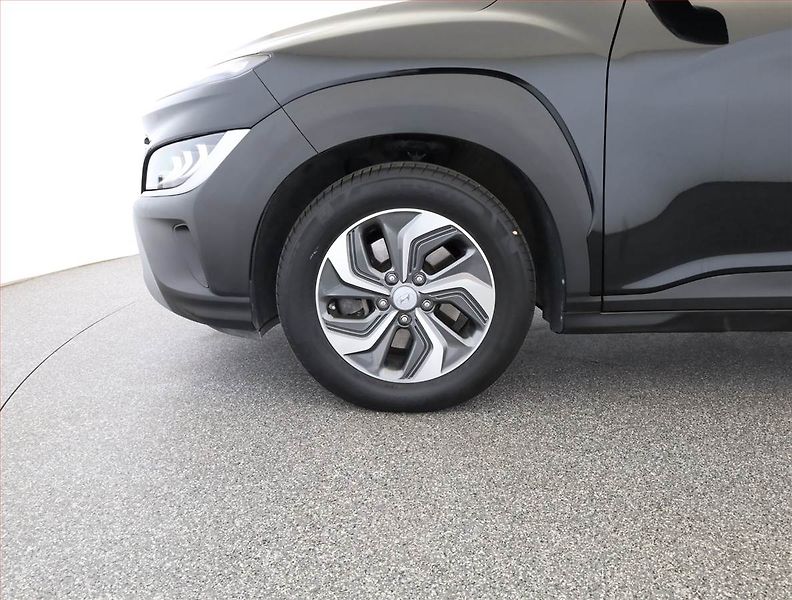 Hyundai Kona (2023) Hybrid - fotka 19 z 19