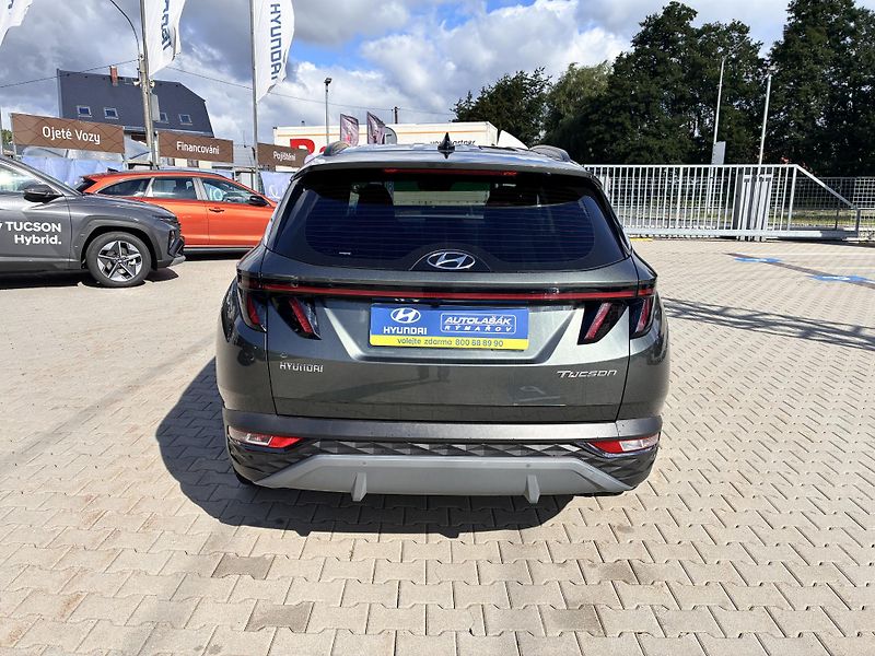 Hyundai Tucson 1,6T-GDi 110kW REZERVACE - fotka 6 z 30
