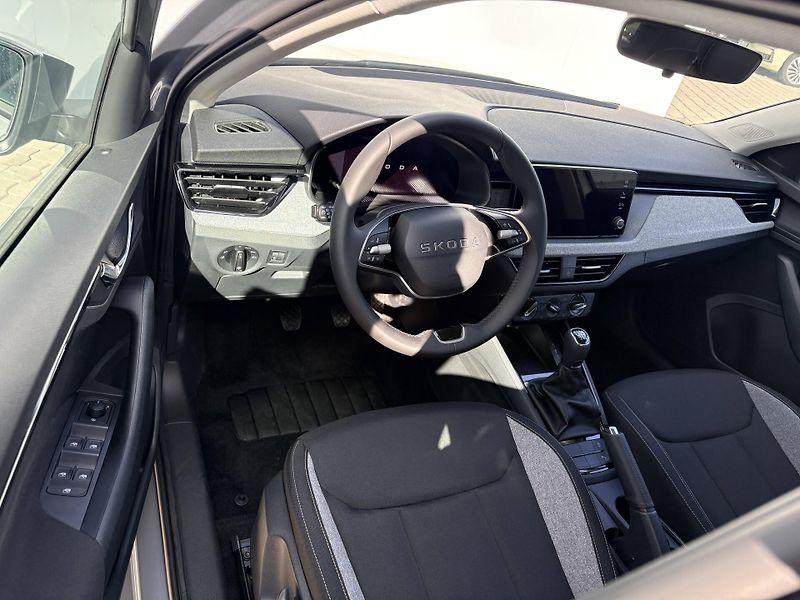 Škoda Scala (2026) Classic 6MP 1,0TSI - fotka 3 z 6