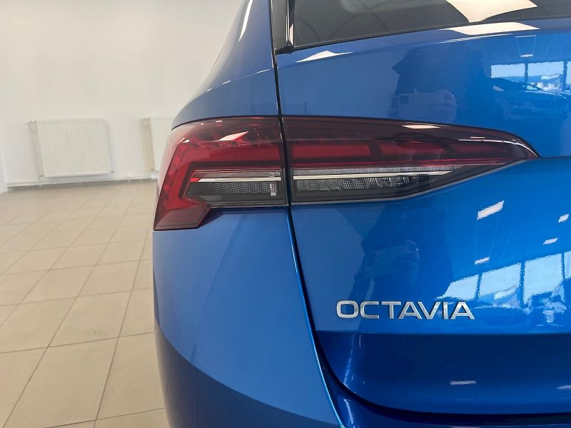 Škoda Octavia (2024) OCT.COMBI TOP SELECTION 1,5 TS - fotka 23 z 33