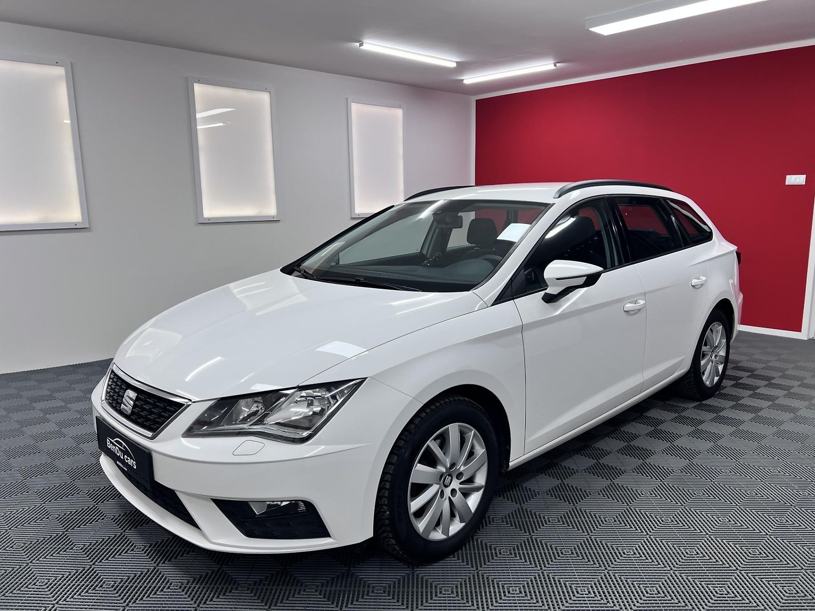 Seat Leon 1.5 TGI 96 kW, Manuál, 2019