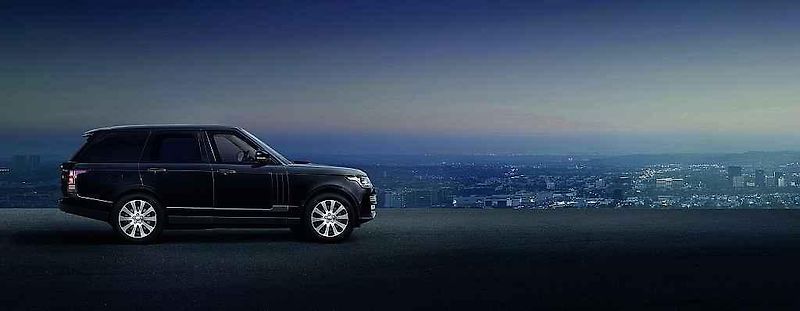 Range Rover Sentinel.