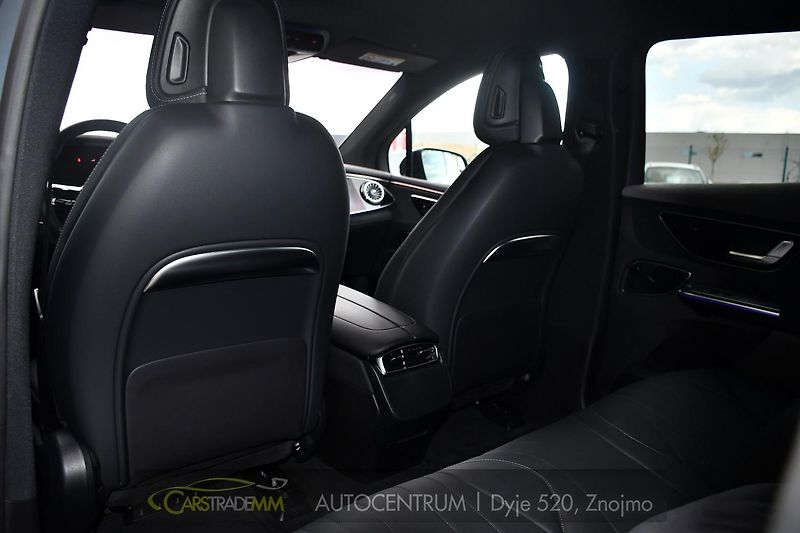 Mercedes-Benz EQE 500 4-MATIC AMG ZÁRUKA - fotka 12 z 56