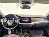 Škoda Octavia (2021) 1.5TSi, ČR, AC, výhřev sed. - náhled 8