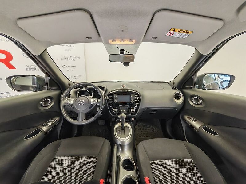 Nissan Juke 1.6 Acenta Automat - fotka 11 z 33