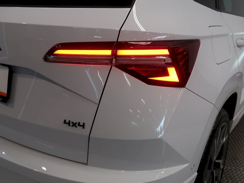 Škoda Karoq (2026) SPORTLINE 2.0TDI 110KW 4x4 DSG - fotka 11 z 44