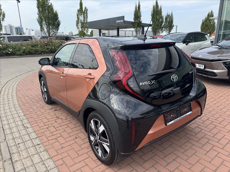 Toyota Aygo (2026) 1,5 Style Smart 1.5l HEV - fotka 7 z 12
