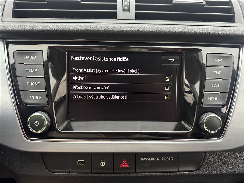 Škoda Fabia 1,2 81kW LED AC NAVI SENZORY - fotka 19 z 35