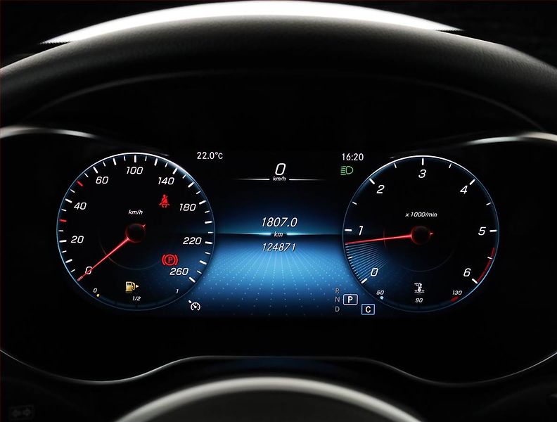 Mercedes-Benz GLC (2022) 200 d 4MATIC - fotka 9 z 18