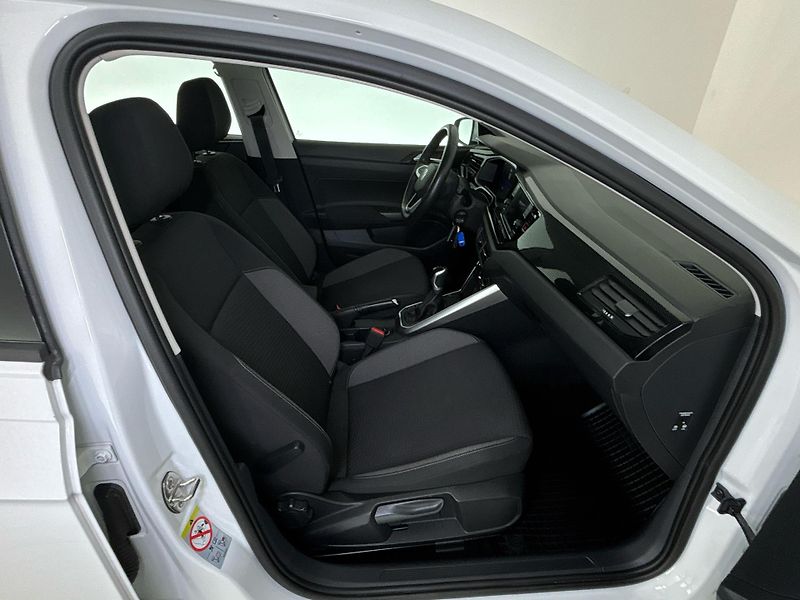 Volkswagen Polo Life - fotka 9 z 27