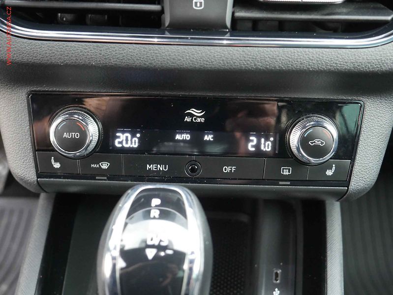 Škoda Scala (2023) 1.0TSi, 1.maj,ČR, Style, DSG - fotka 13 z 19
