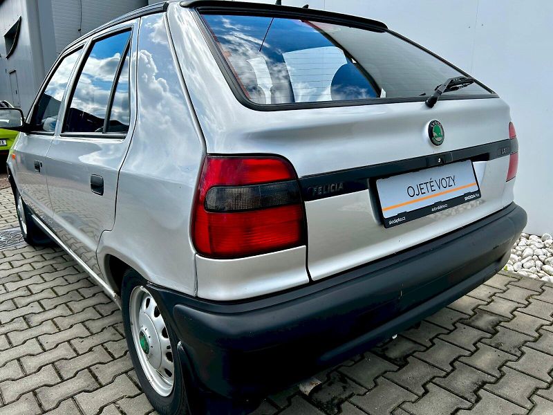 Škoda Felicia (1997) 1.3 MPi 50kW LXI - fotka 23 z 23