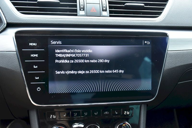 Škoda Superb (2019) Style Plus 2.0 TDI 140kW DSG - fotka 19 z 34