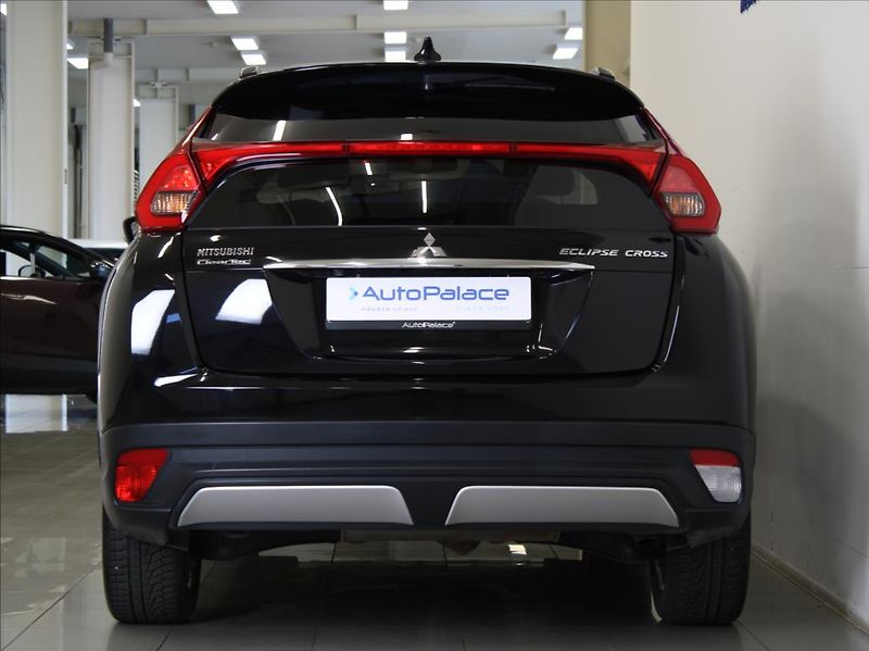 Mitsubishi Eclipse Cross 1,5 Turbo 120kW AT 69 220km! - fotka 4 z 26